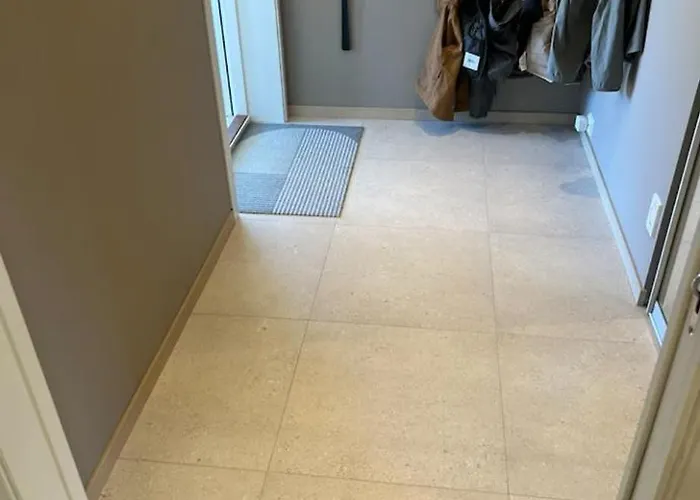 아파트 Hamna Solneset *